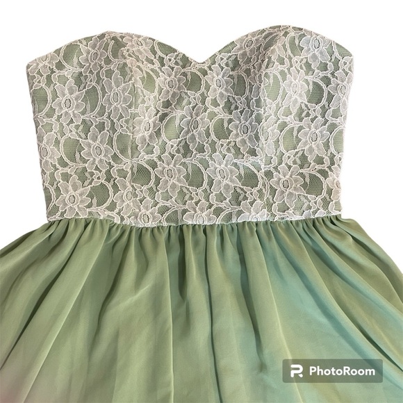 Morilee formal lace overlay holiday party mini party dress size 10 - Picture 2 of 5